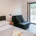 Awesome Apartment In Hvar With Wifi *