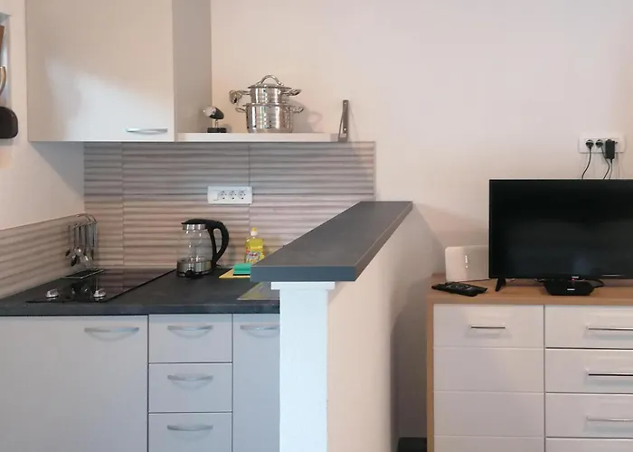 Stunning In Hvar With Wifi 흐바르