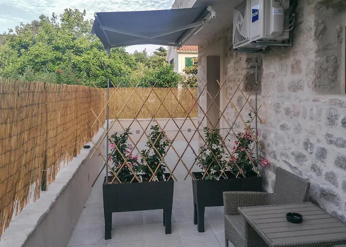 Stunning In Hvar With Wifi Apartment